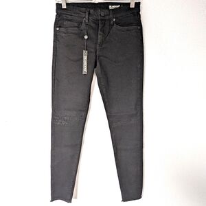 Blank NYC Skinny Classique Skinny Jeans